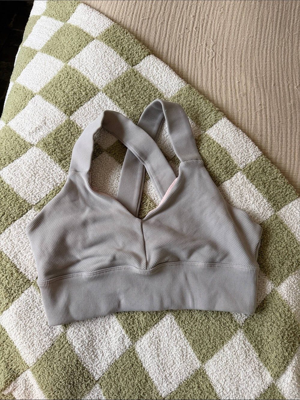 ALO Yoga Ribbed Crossback Sports Bralette